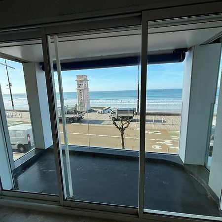 Appartement T2 Avec Balcon Et Vue Mer, 1Er Etage, Ascenseur, Tv, Cuisine Equipee - Fr-1-197-466 Les Sables-d'Olonne Exterior photo
